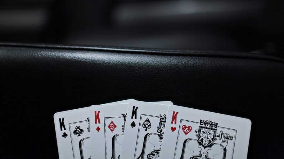 Executive-Playing-Cards-Deck-10